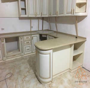 Столешница на кухню из камня