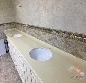 Столешница на кухню из камня